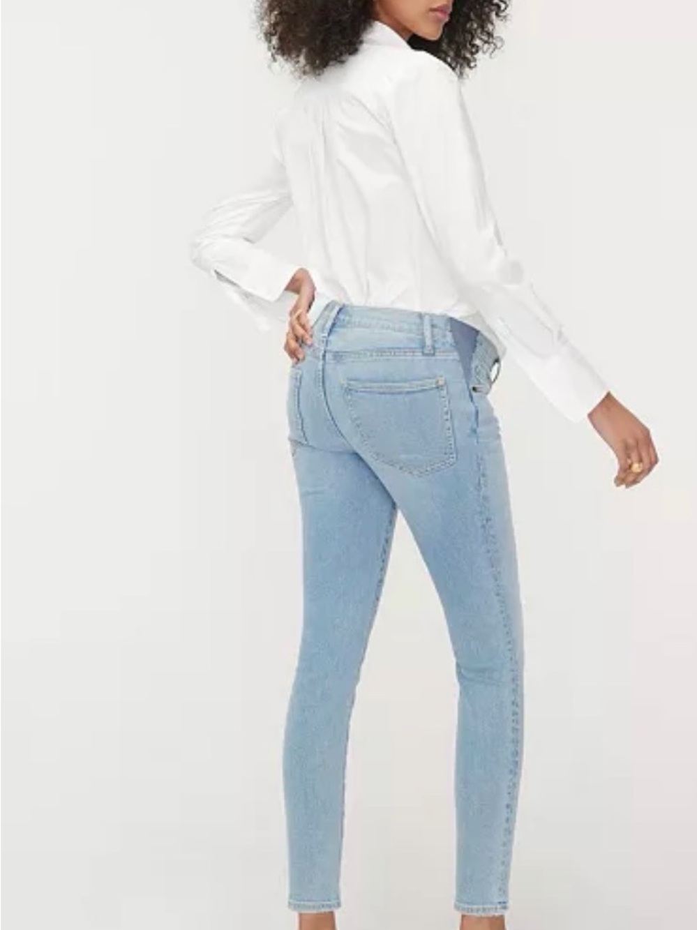 NWT Hatch under the bump slim maternity jean light blue wash size 27
